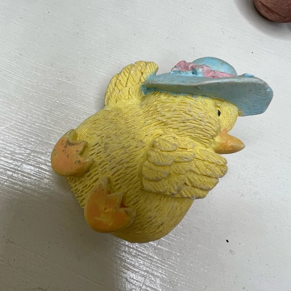 Vintage Easter Chick Pin